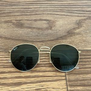 Rayban Round Metal Sunglasses